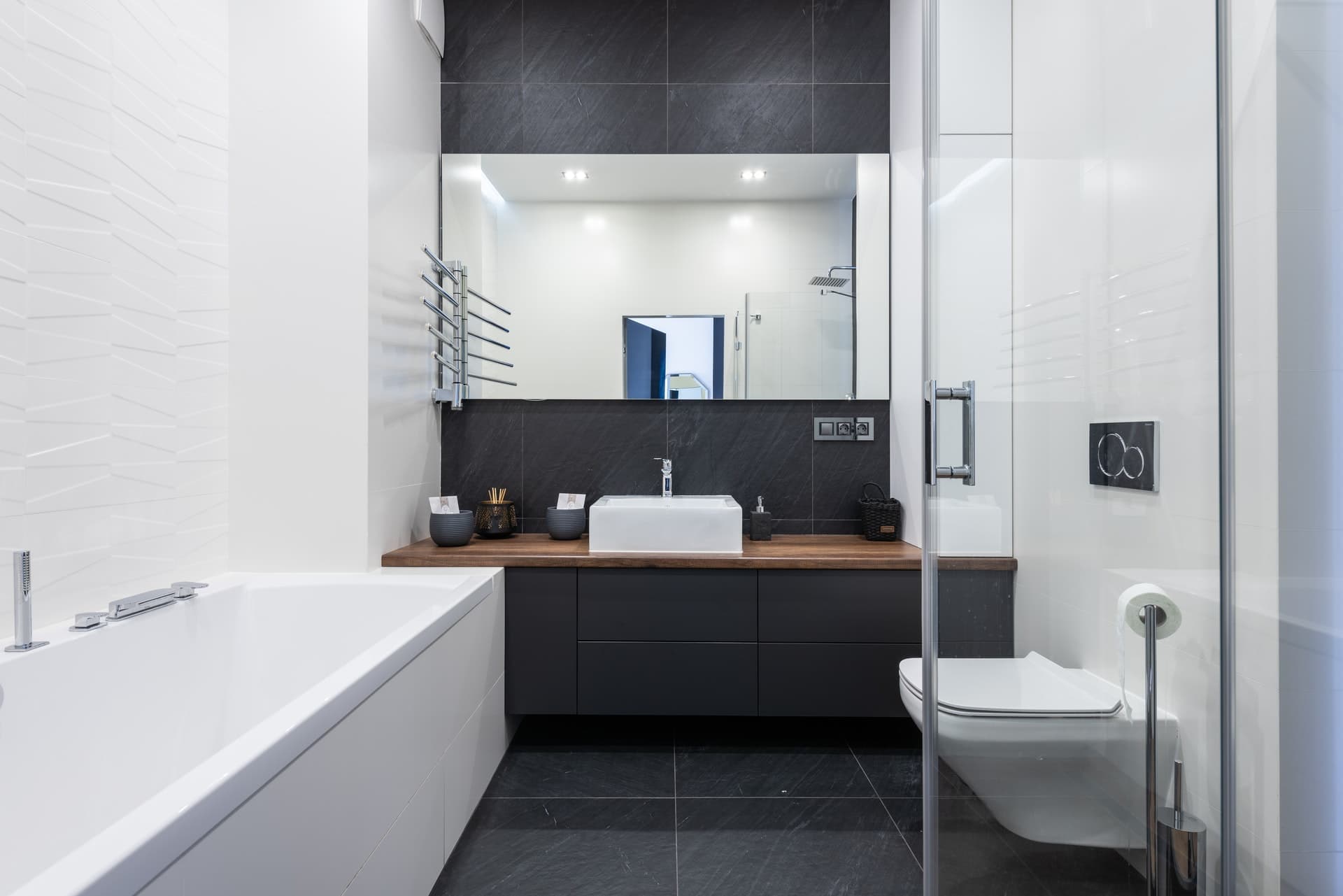 Black and white contemporary small bathroom design